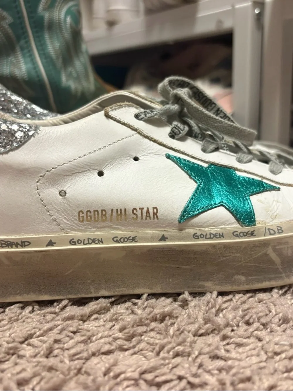 Golden Goose White Leather Sneakers with Teal Star and Silver Heel